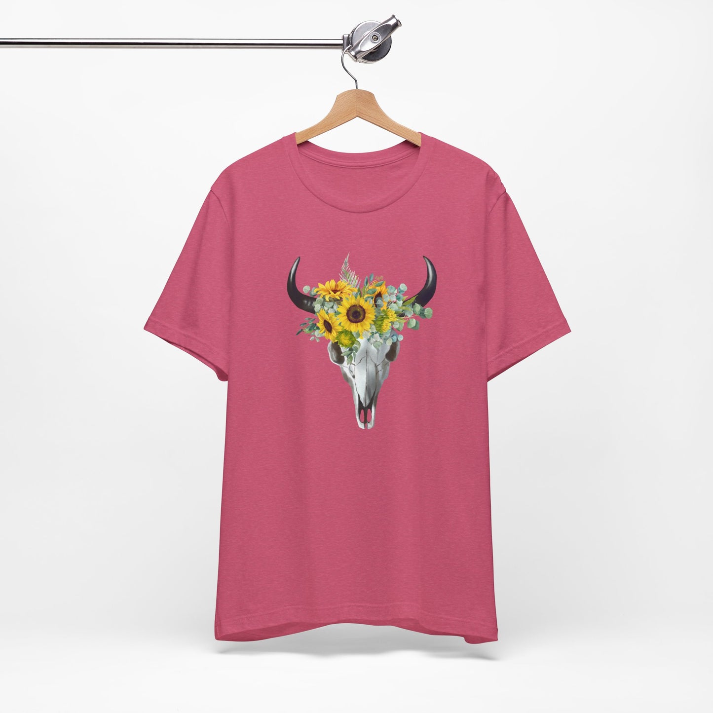 Floral Skull Graphic Tee, Cow Skull Shirt, Flower Pattern Top, Boho Style Summer Tee, Nature Lover Gift, Vintage Aesthetic T-shirt