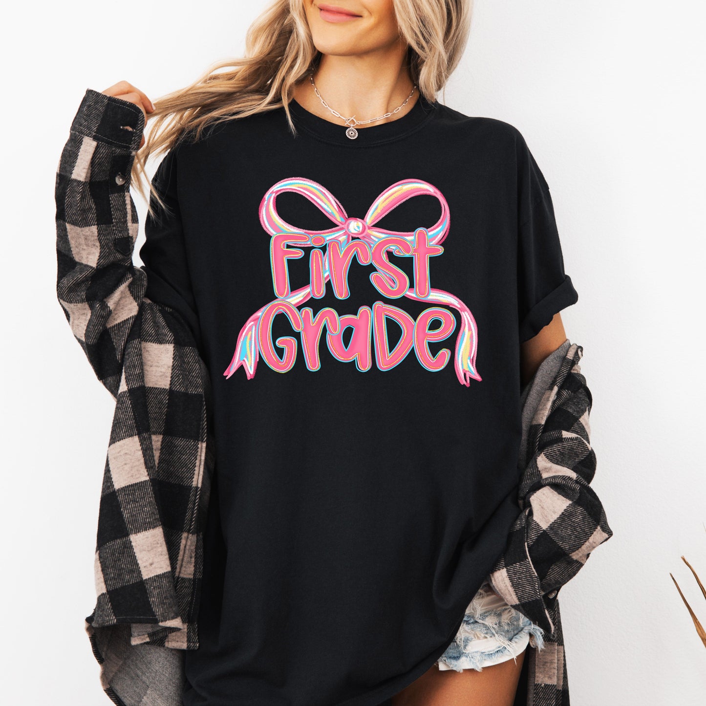 First Grade, Neon Pink, Teacher, Back to School, Bow, First Day of School, Cute, Teacher Appreciation, Coquette, Comfort Colors T-Shirt