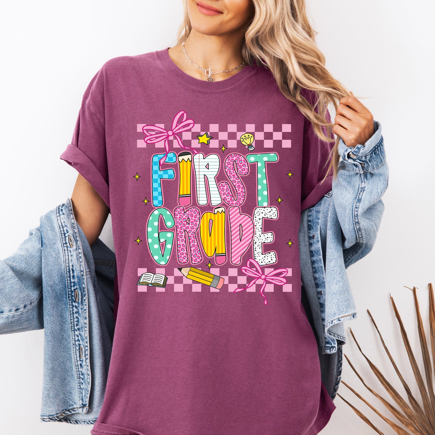 First Grade, Teacher, Back to School, Checkered, Bow, First Day of School, Cute, Teacher Appreciation, Coquette, Comfort Colors T-Shirt