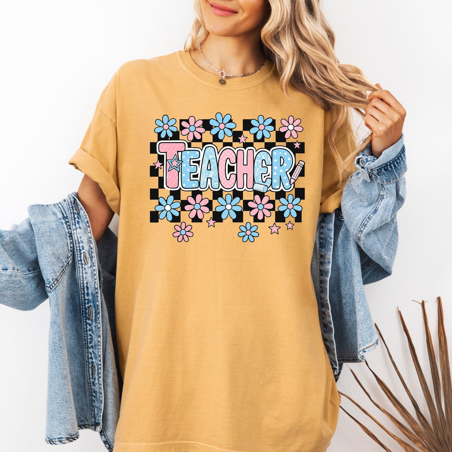Teacher, Checkered, Retro, Floral, Back to School, First Day of School, Cute, Teacher Appreciation, Coquette, Comfort Colors T-Shirt