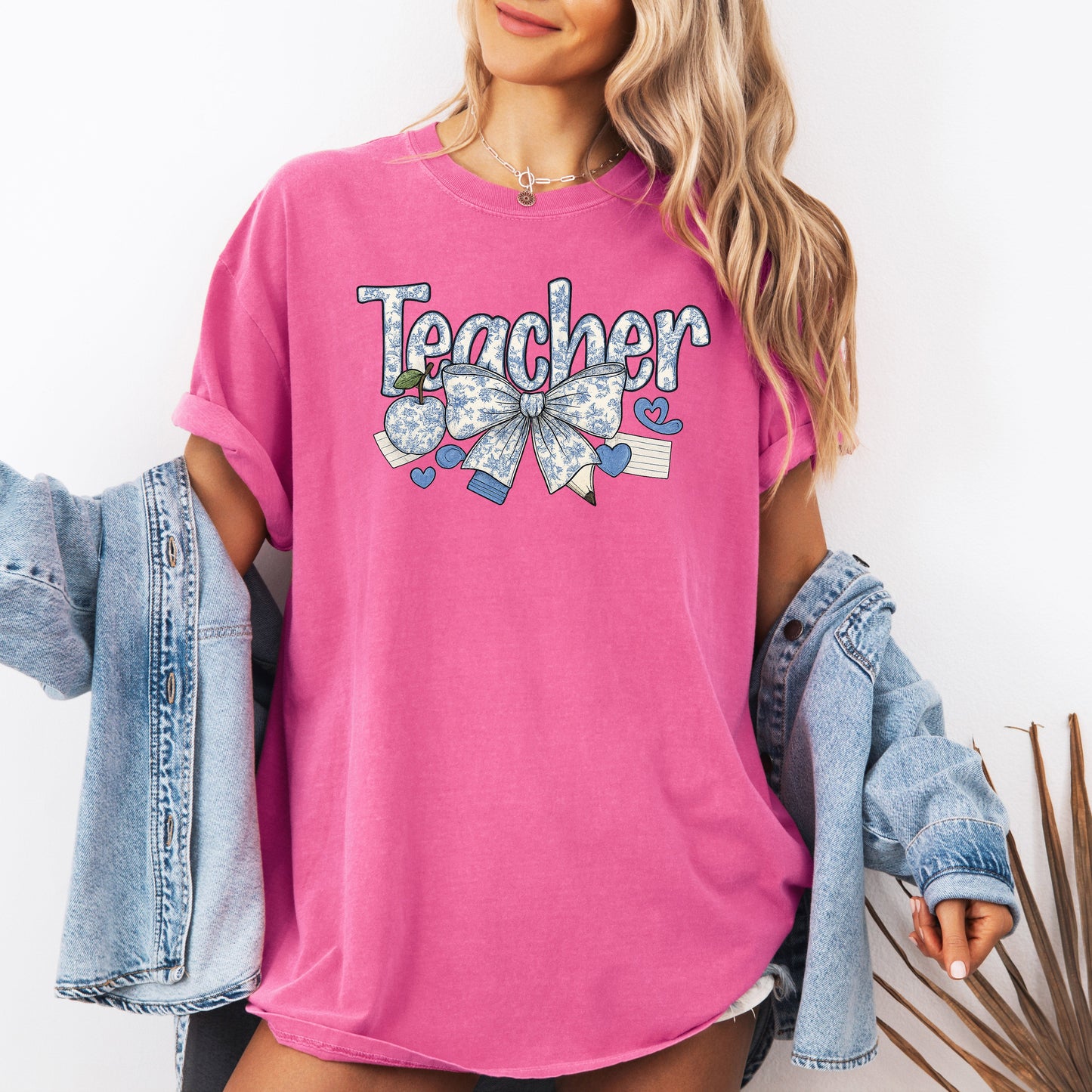 Teacher, Chinoiserie, Bow, Floral, First Day of School, Cute, Teacher Appreciation, Coquette, Comfort Colors T-Shirt