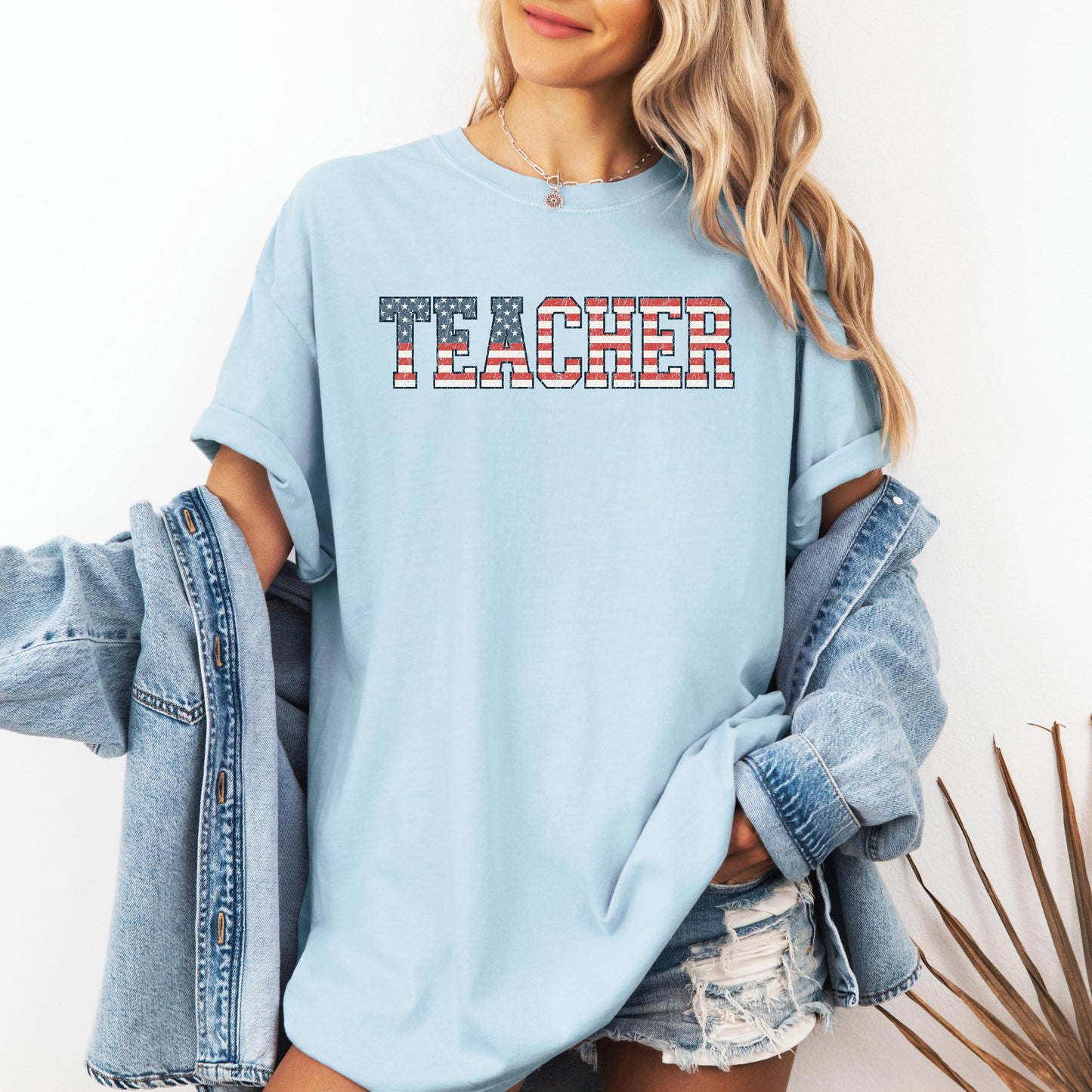Teacher, USA Flag, Retro, First Day of School, Cute, Teacher Appreciation, Coquette, Comfort Colors T-Shirt