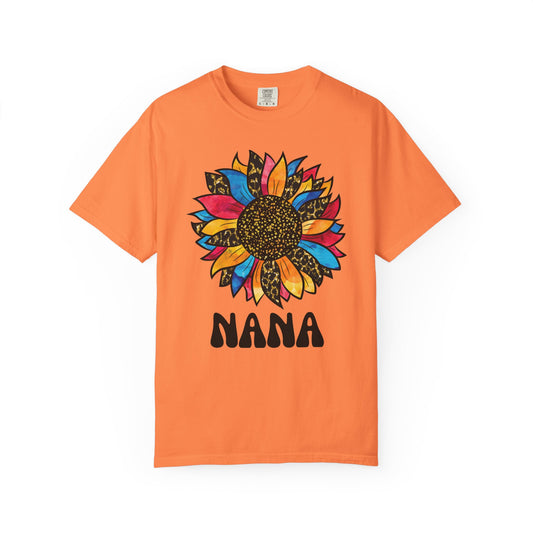 Flower Power Nana T-Shirt, Gift for Grandmother, Birthday Tee, Family Reunion Shirt, Floral Design T-Shirt