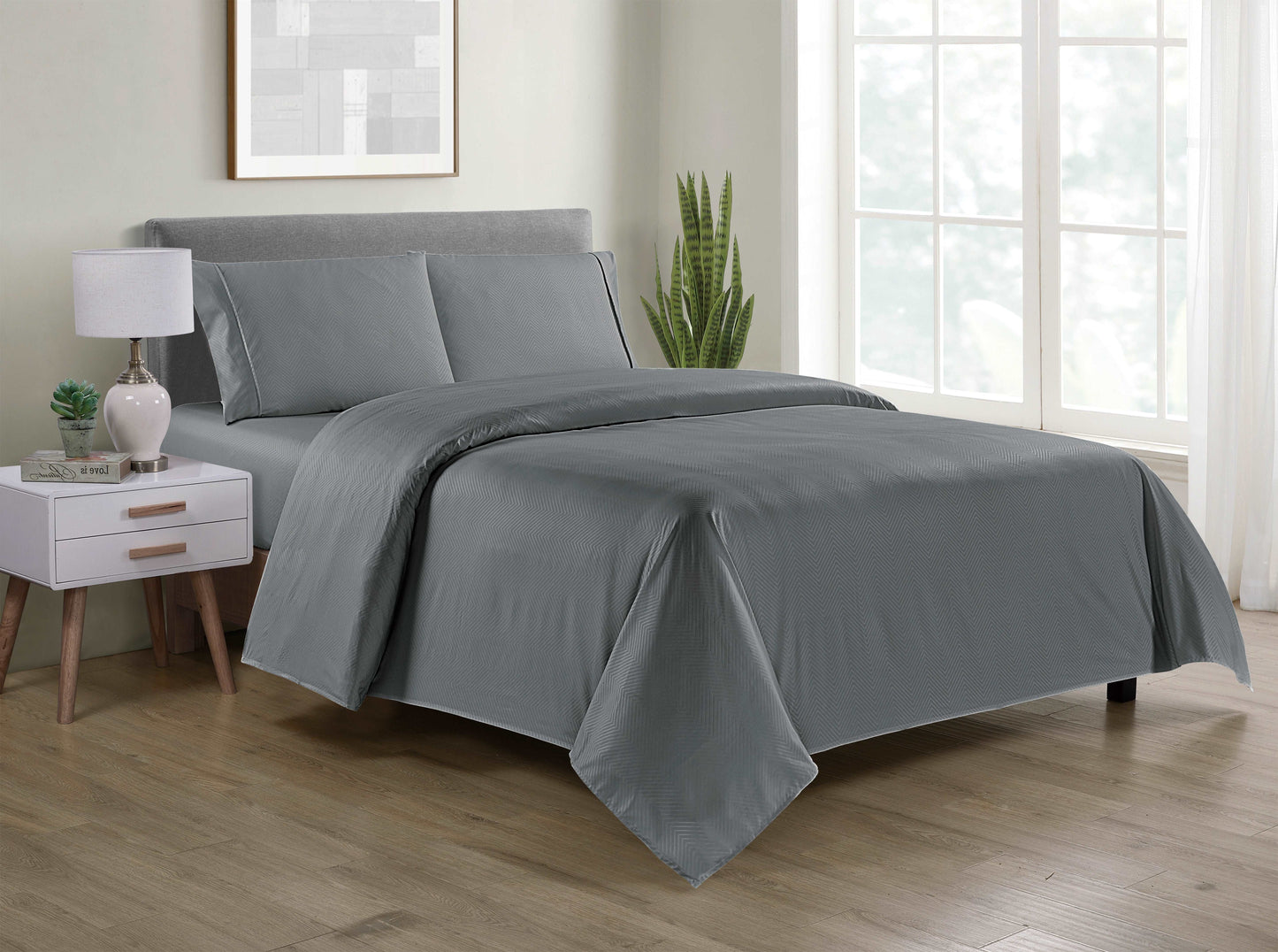 Bamboo 4 Piece Luxury Chevron Embossed Sheet Set.