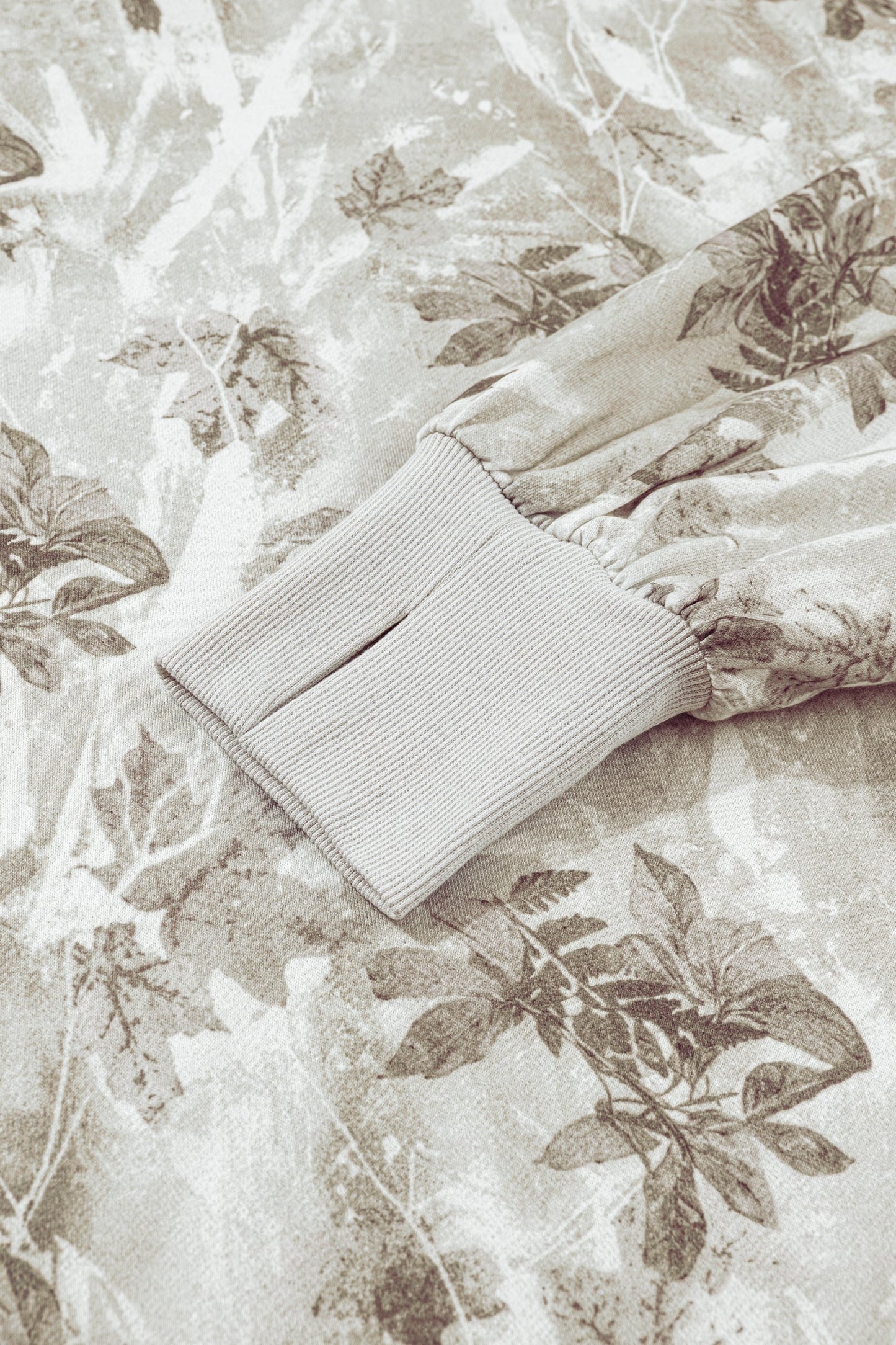 Leafy Camo Reverse Seam Patchwork Baggy Sweatshirt