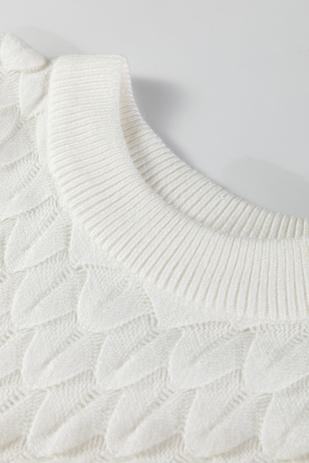 Fish Scale Textured Knit Short Sleeve Sweater