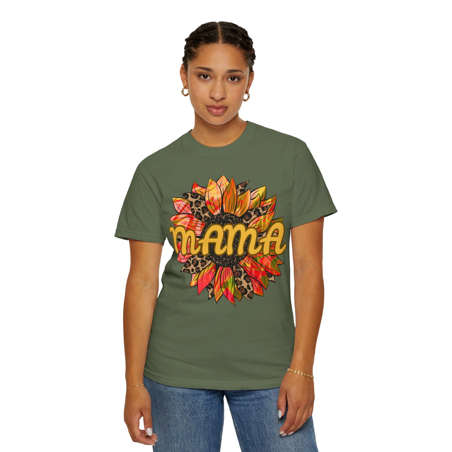Mama Sunflower Graphic T-Shirt | Perfect Gift for Moms | Casual Wear | Mother’s Day, Birthdays, Everyday Comfort