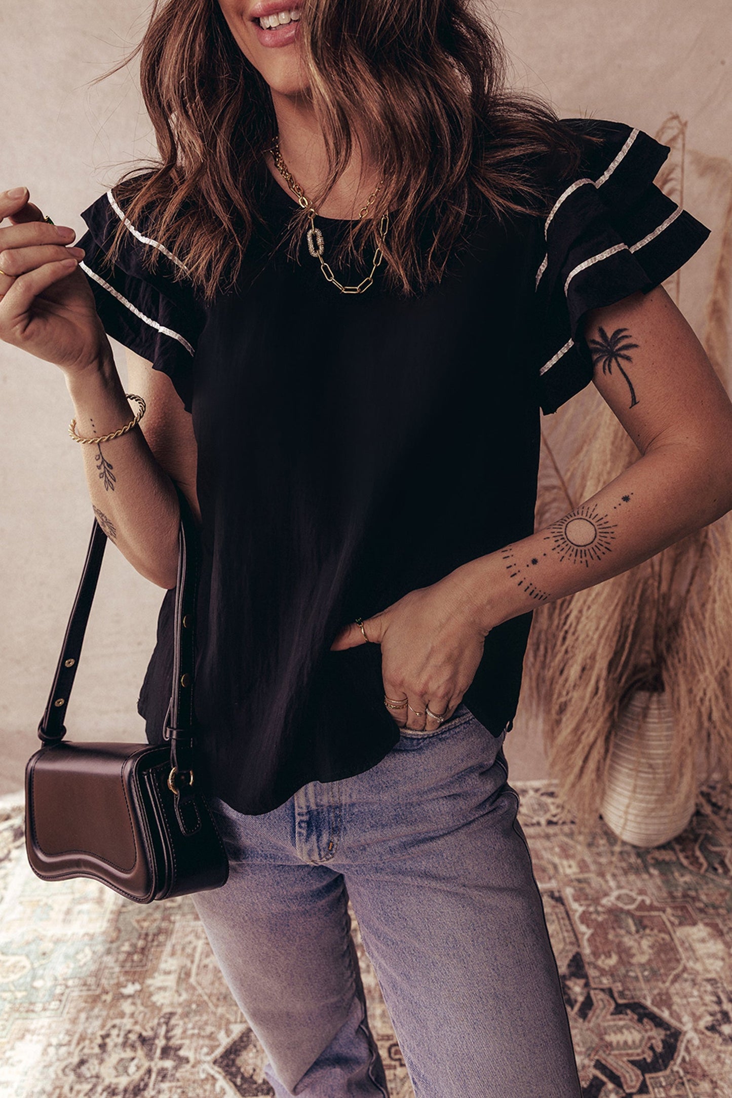 Contrast Trim Ruffle Short Sleeve Blouse