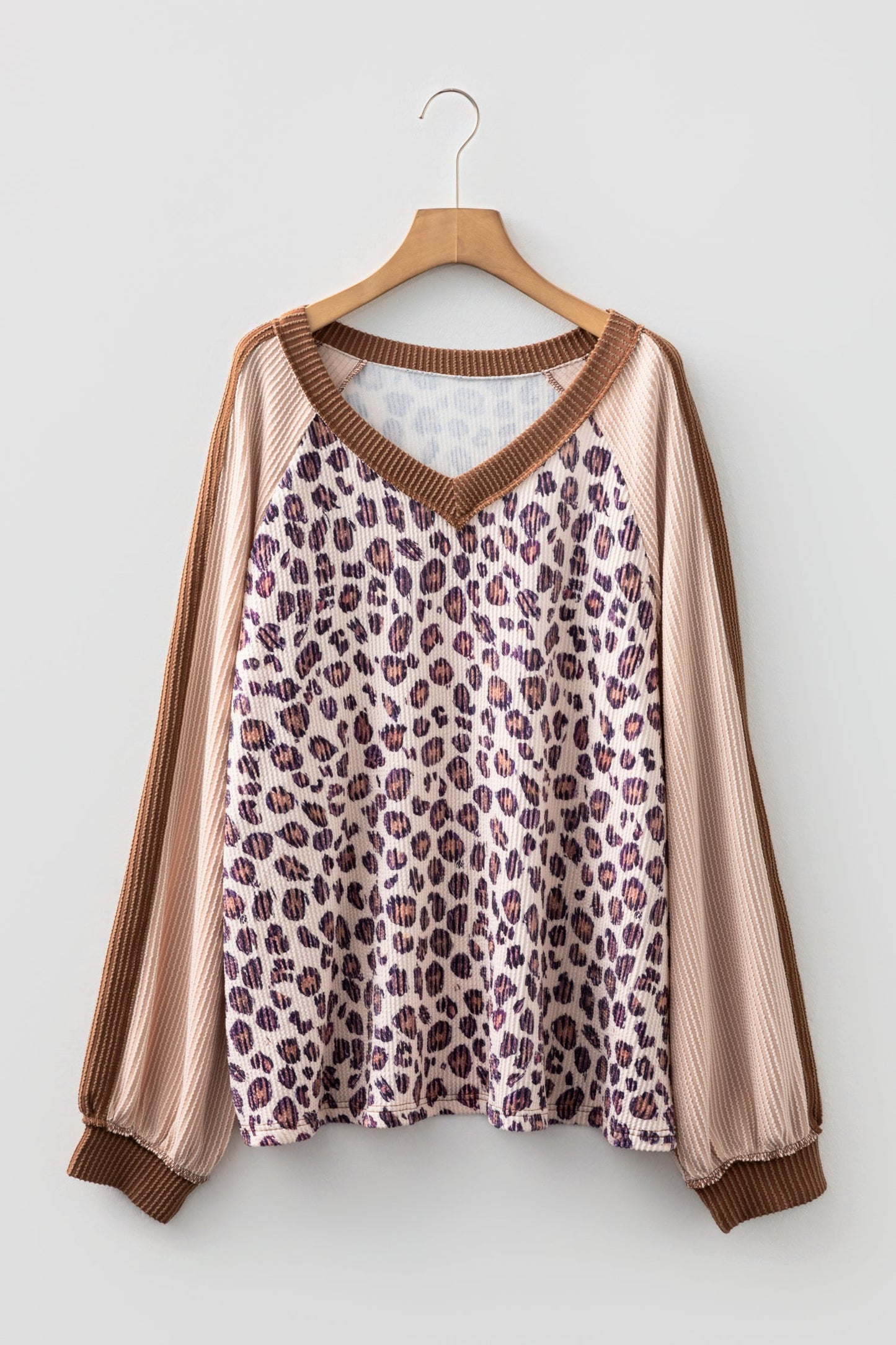 Plus Size Leopard Colorblock Ribbed V-Neck Pullover