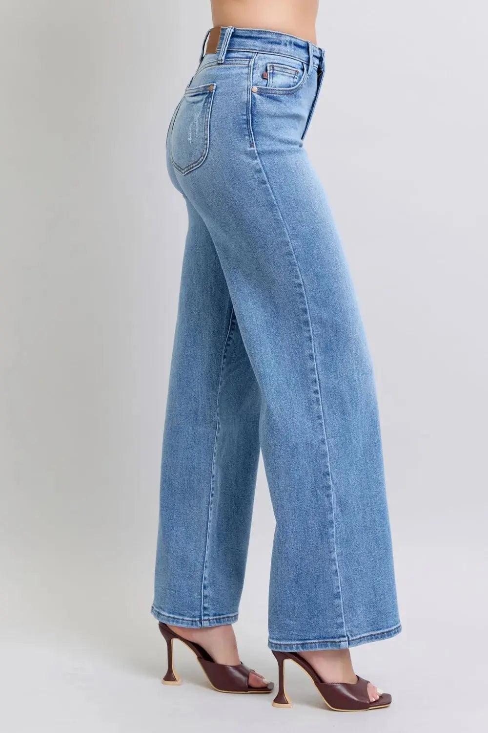 Full Size High Waist Wide Leg Judy Blue Jeans with Functional Pockets