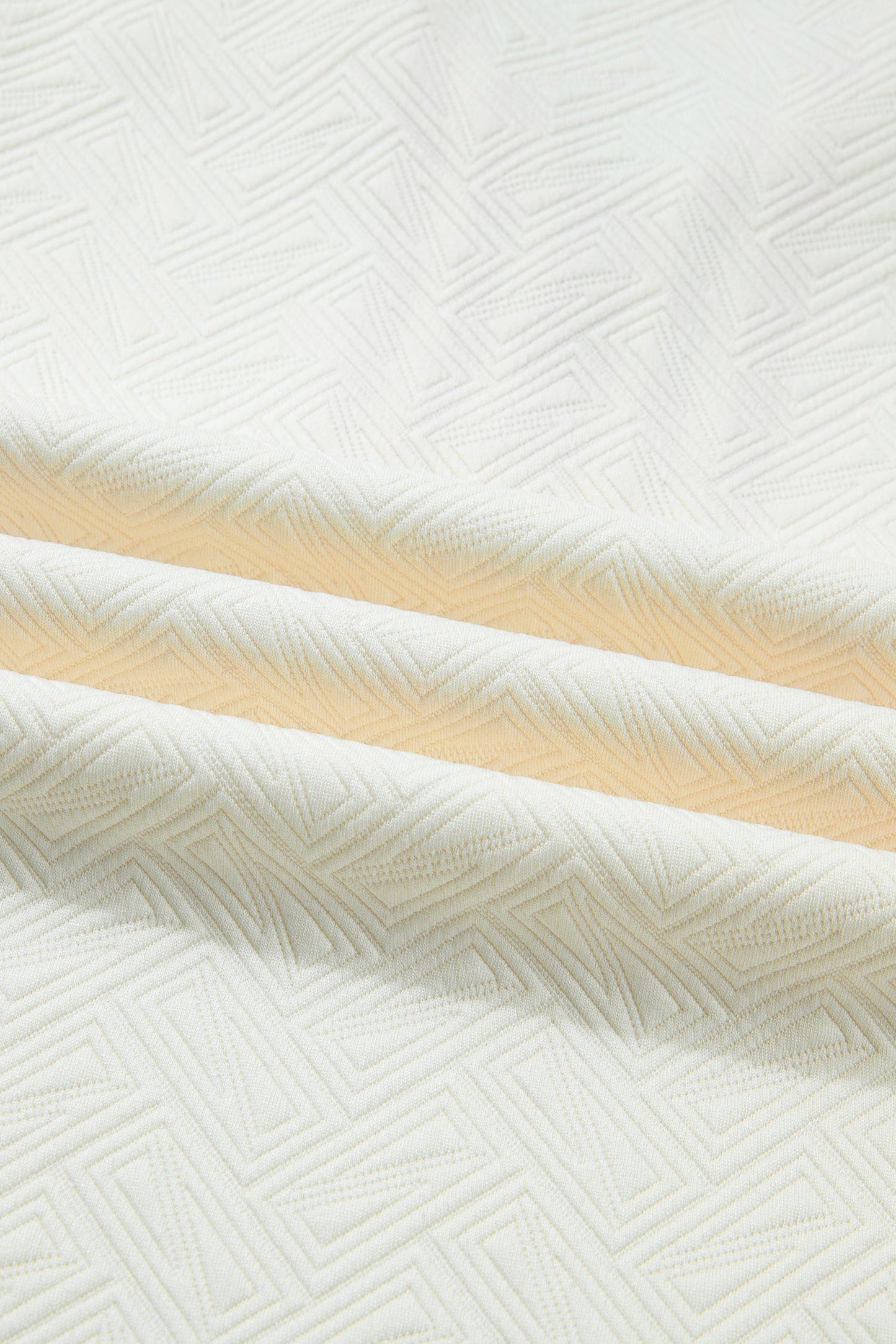 Contrast Stripe Zipped Collar Knit Pullover Top