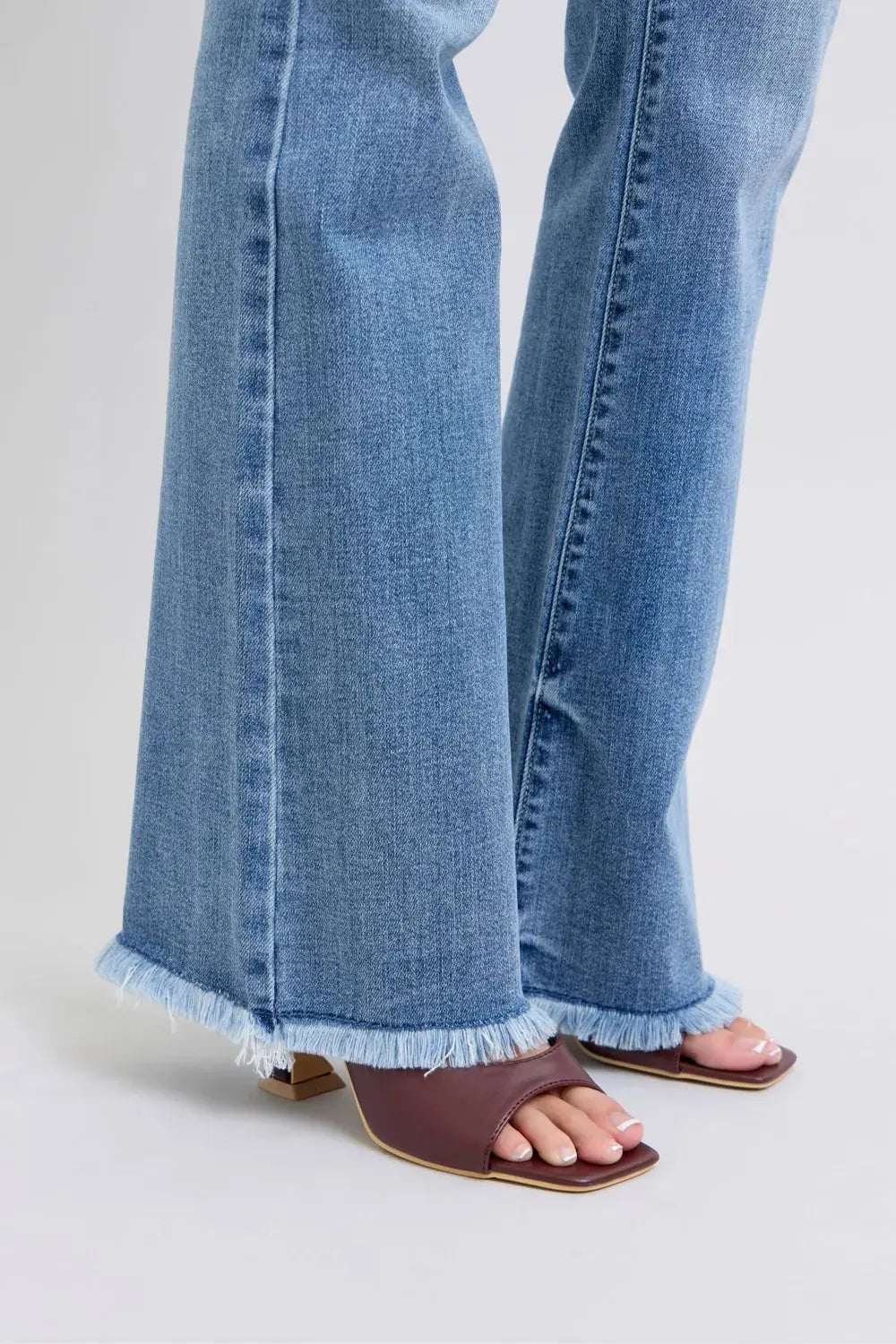 Raw Hem High Rise Bootcut Judy Blue Jeans – Full Size Fit