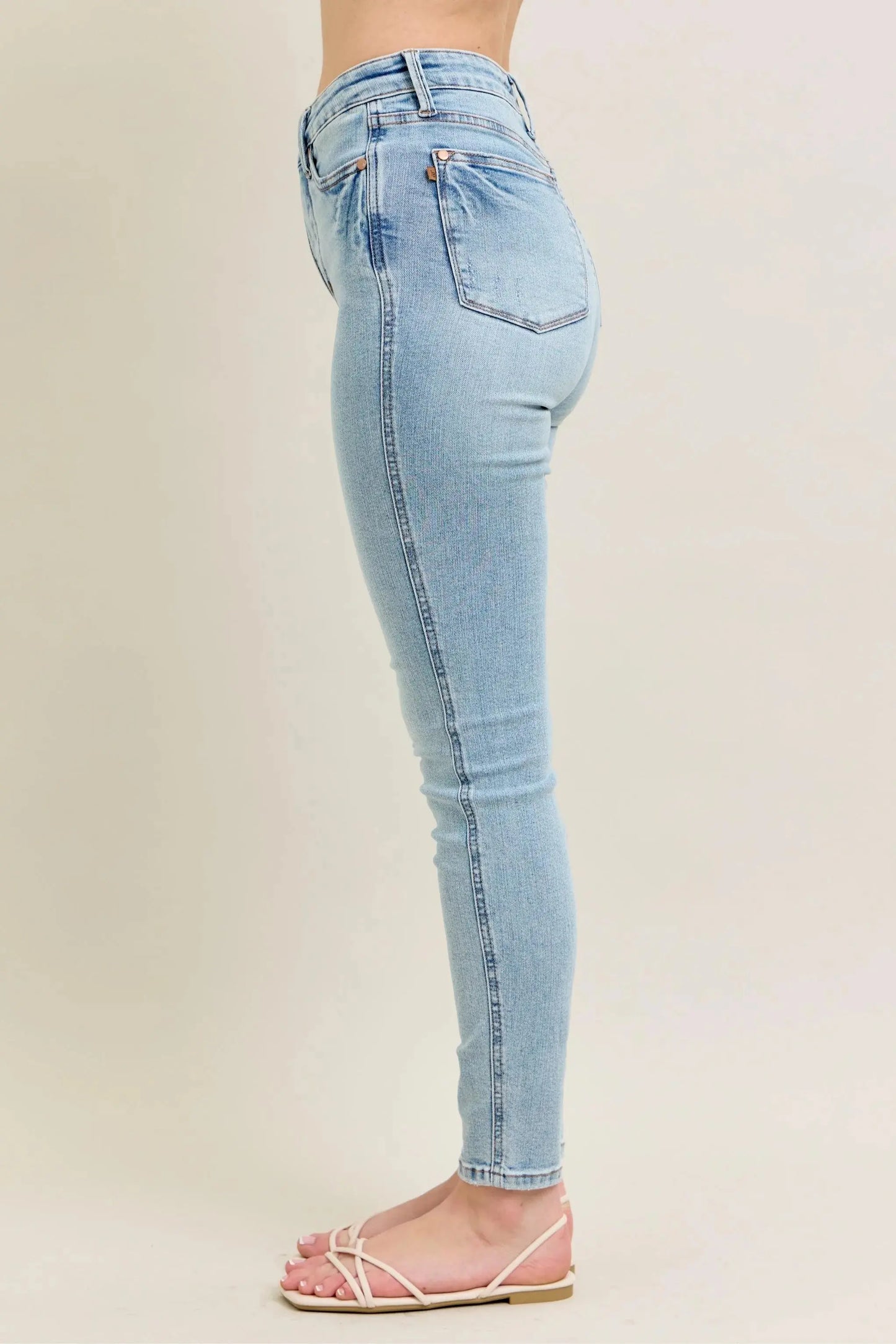 Full Size Mr Tummy Control Vintage Wash Skinny Judy Blue Jeans