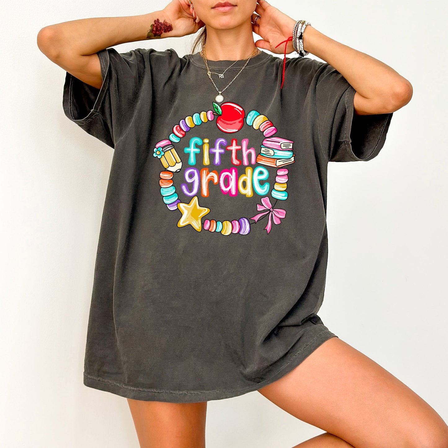 Fifth Grade, Teacher, Back to School, Bracelets, Bow, First Day of School, Cute, Teacher Appreciation, Coquette, Comfort Colors T-Shirt