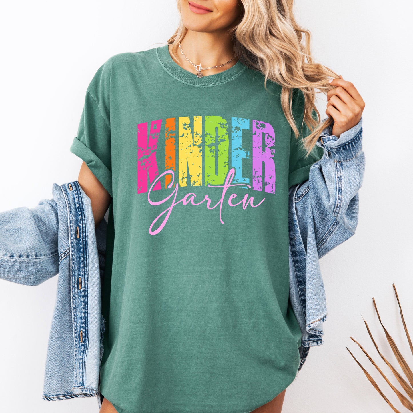 Kindergarten, Retro, Teacher, Back to School, First Day of School, Cute, Teacher Appreciation, Coquette, Comfort Colors T-Shirt