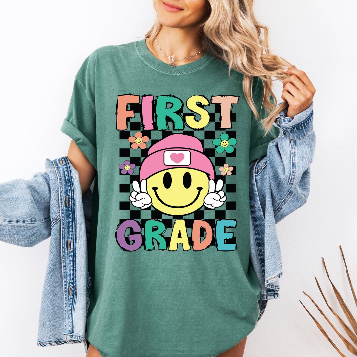 First Grade, Smiley Face, Teacher, Back to School, First Day of School, Cute, Teacher Appreciation, Coquette, Comfort Colors T-Shirt