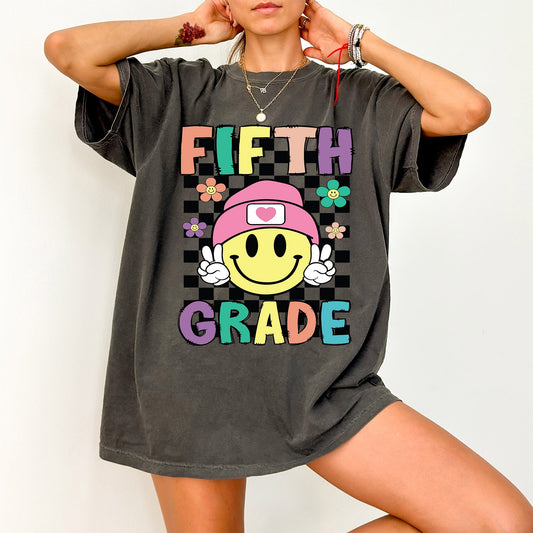 Fifth Grade, Smiley Face, Teacher, Back to School, First Day of School, Cute, Teacher Appreciation, Coquette, Comfort Colors T-Shirt