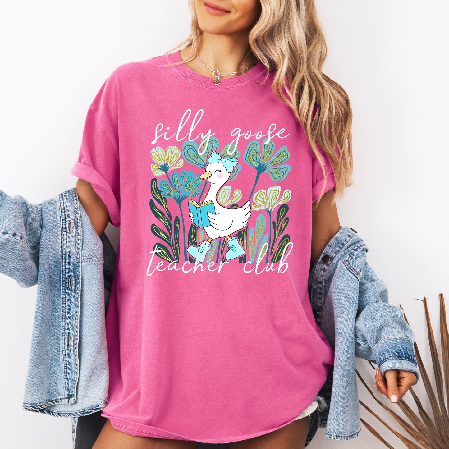 Silly Goose Teacher Club, Back to School, First Day of School, Cute, Teacher Appreciation, Coquette, Comfort Colors T-Shirt