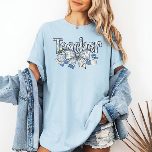 Teacher, Chinoiserie, Bow, Floral, First Day of School, Cute, Teacher Appreciation, Coquette, Comfort Colors T-Shirt