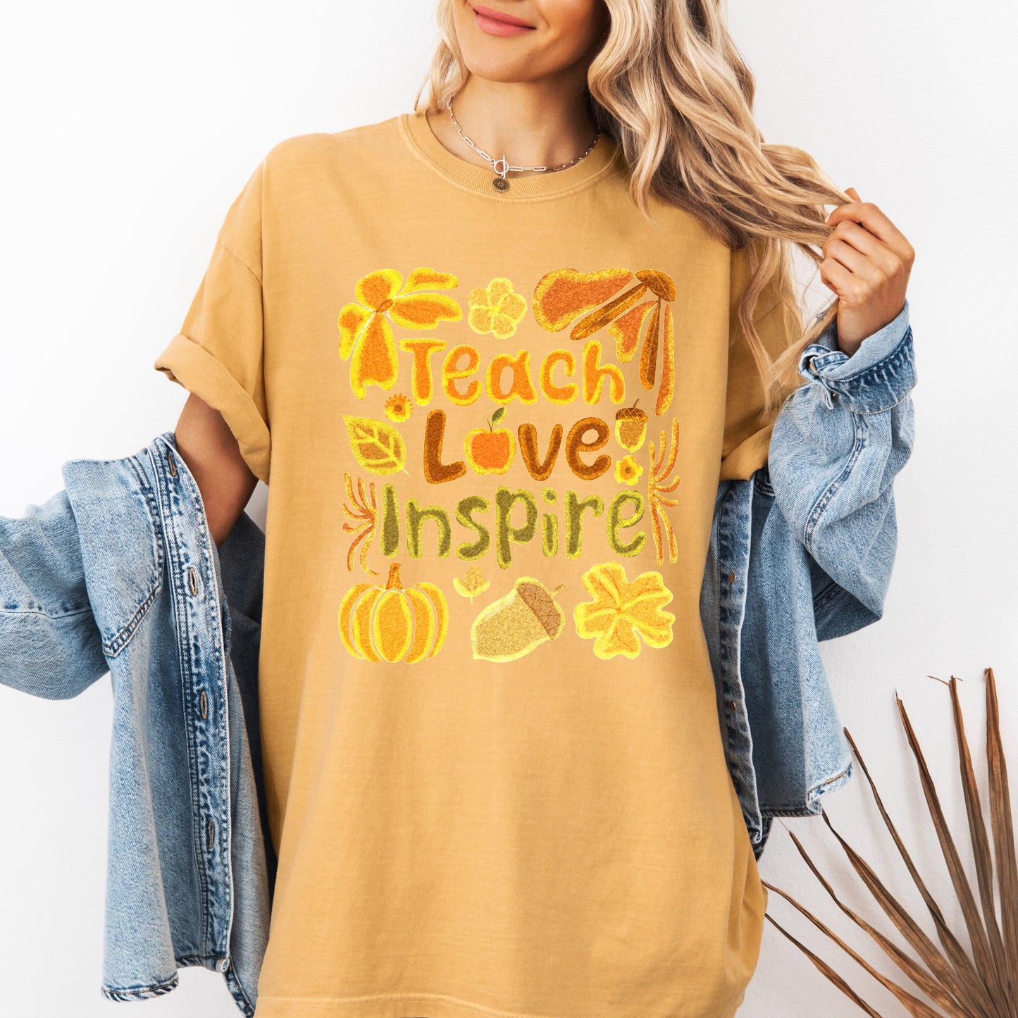 Teach Love Inspire, Teacher, Fall, Back to School, First Day of School, Cute, Teacher Appreciation, Coquette, Comfort Colors T-Shirt