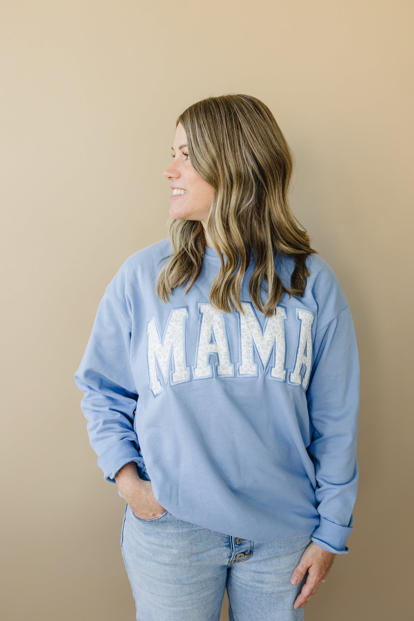 Mama Applique Crewneck Sweatshirt