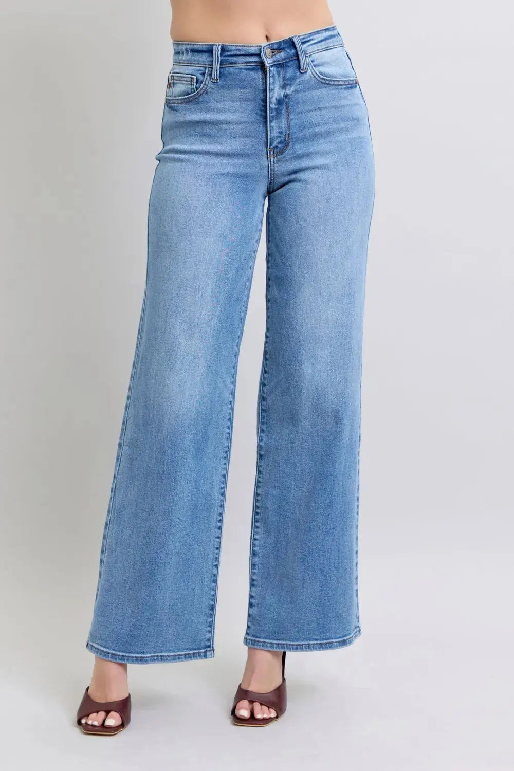 Full Size High Waist Wide Leg Judy Blue Jeans with Functional Pockets