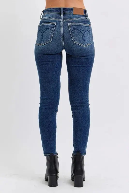 Full Size/Plus Size Mid-Rise Skinny Judy Blue Jeans with Thermal Lining
