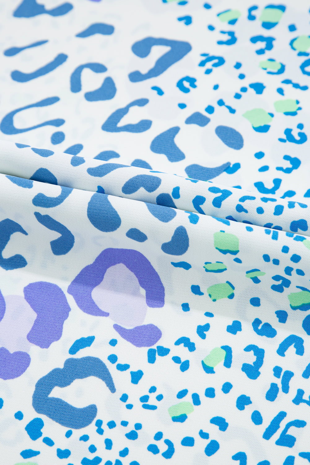 Plus Size Leopard 3/4 Sleeve V-Neck Top