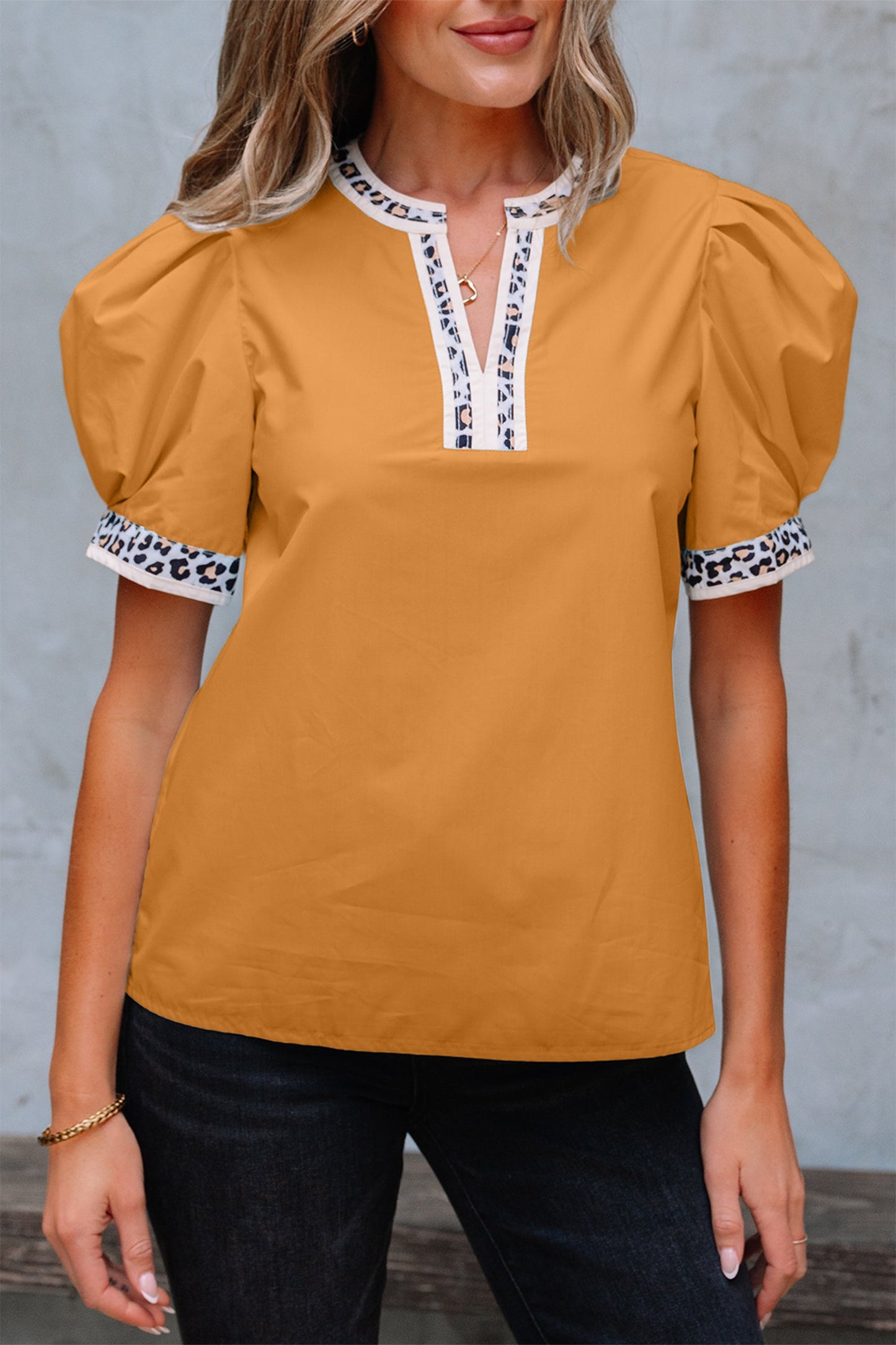 Leopard Contrast Trim Split Neck Puff Sleeve Blouse