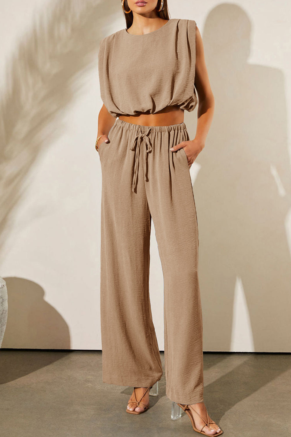 Solid Keyhole Puffy Tank and Pants Set