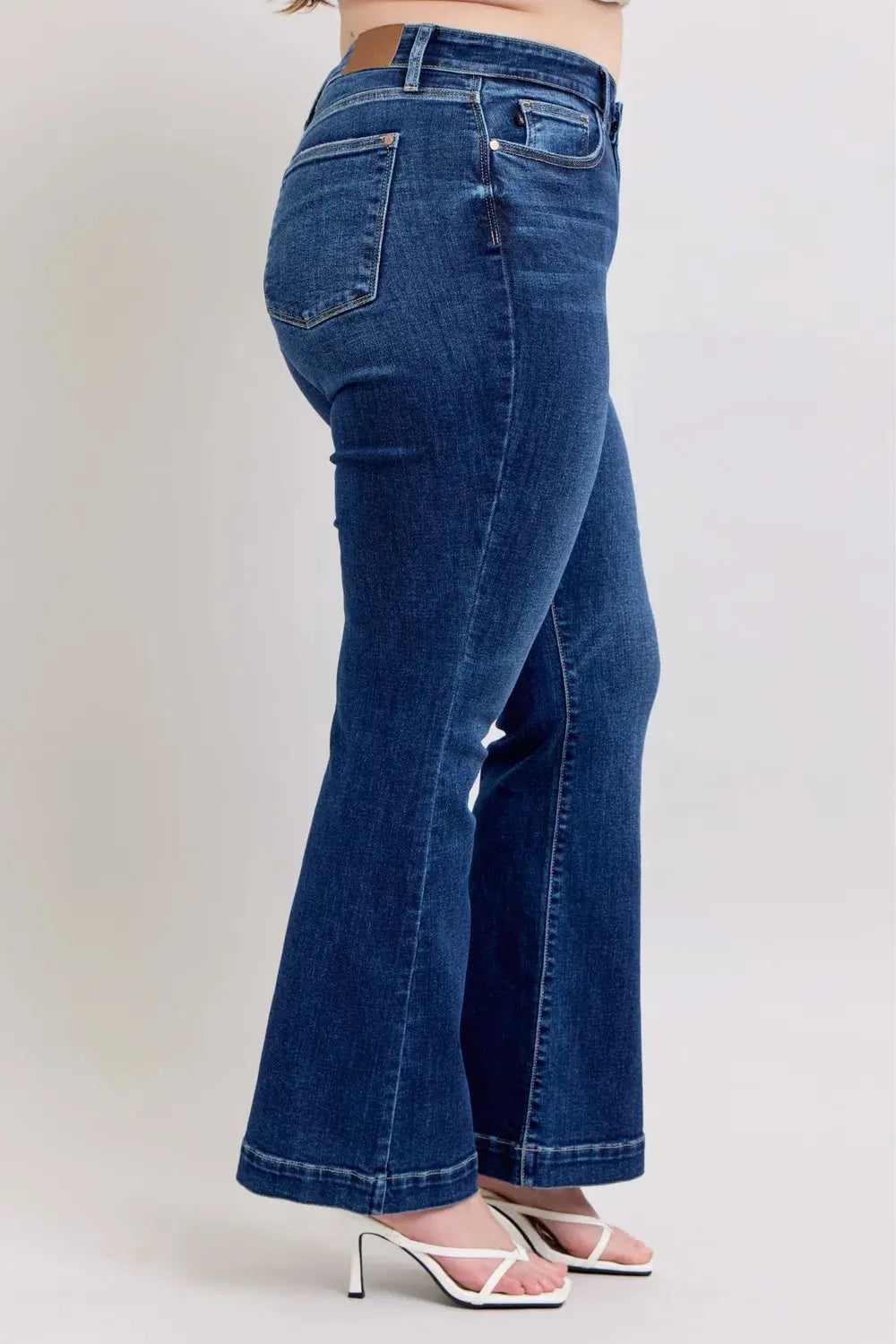 Full Size High Rise Flare Judy Blue Jeans with Pockets