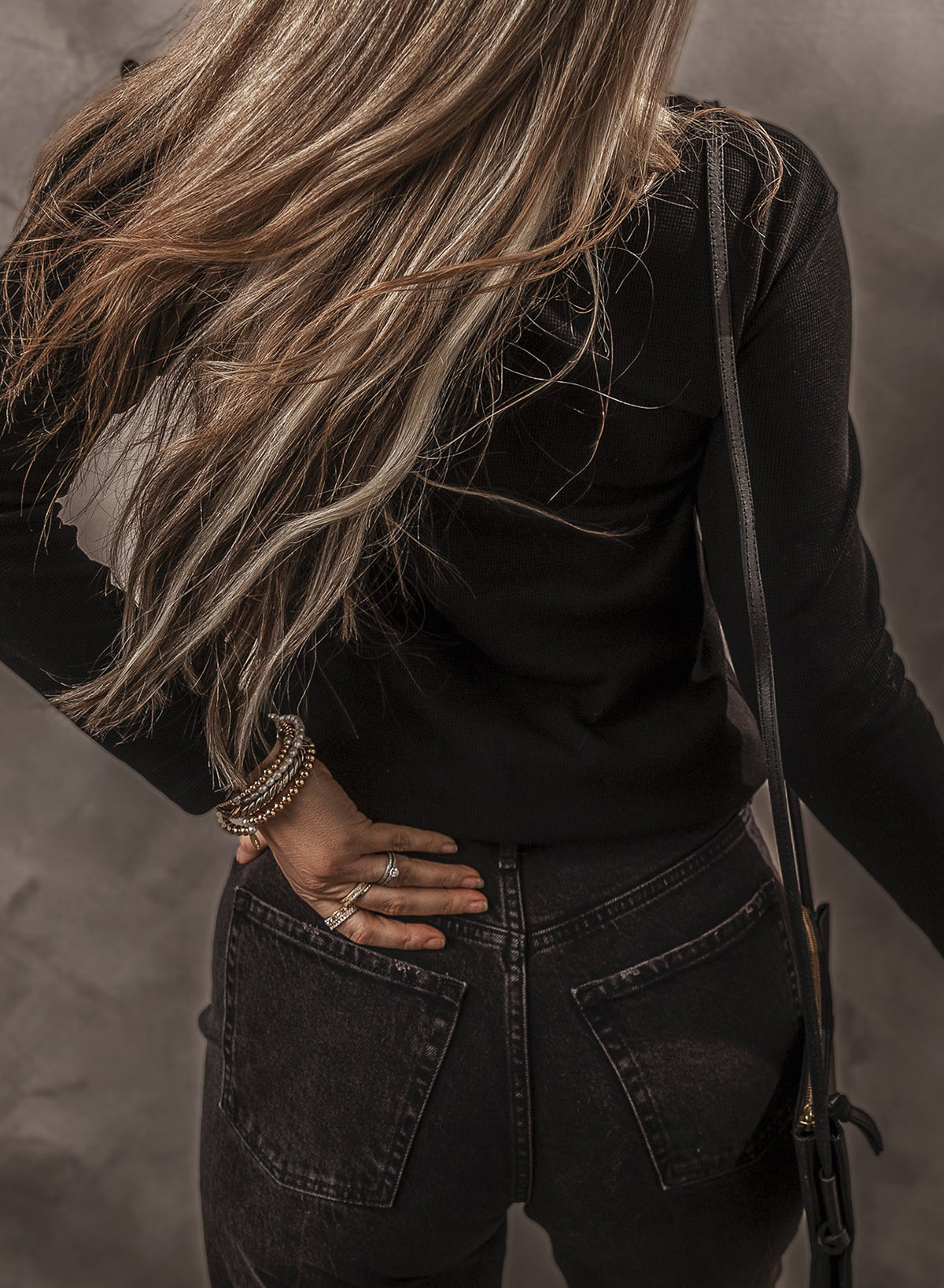 Solid Ribbed V-Neck Buttoned Long Sleeve Top