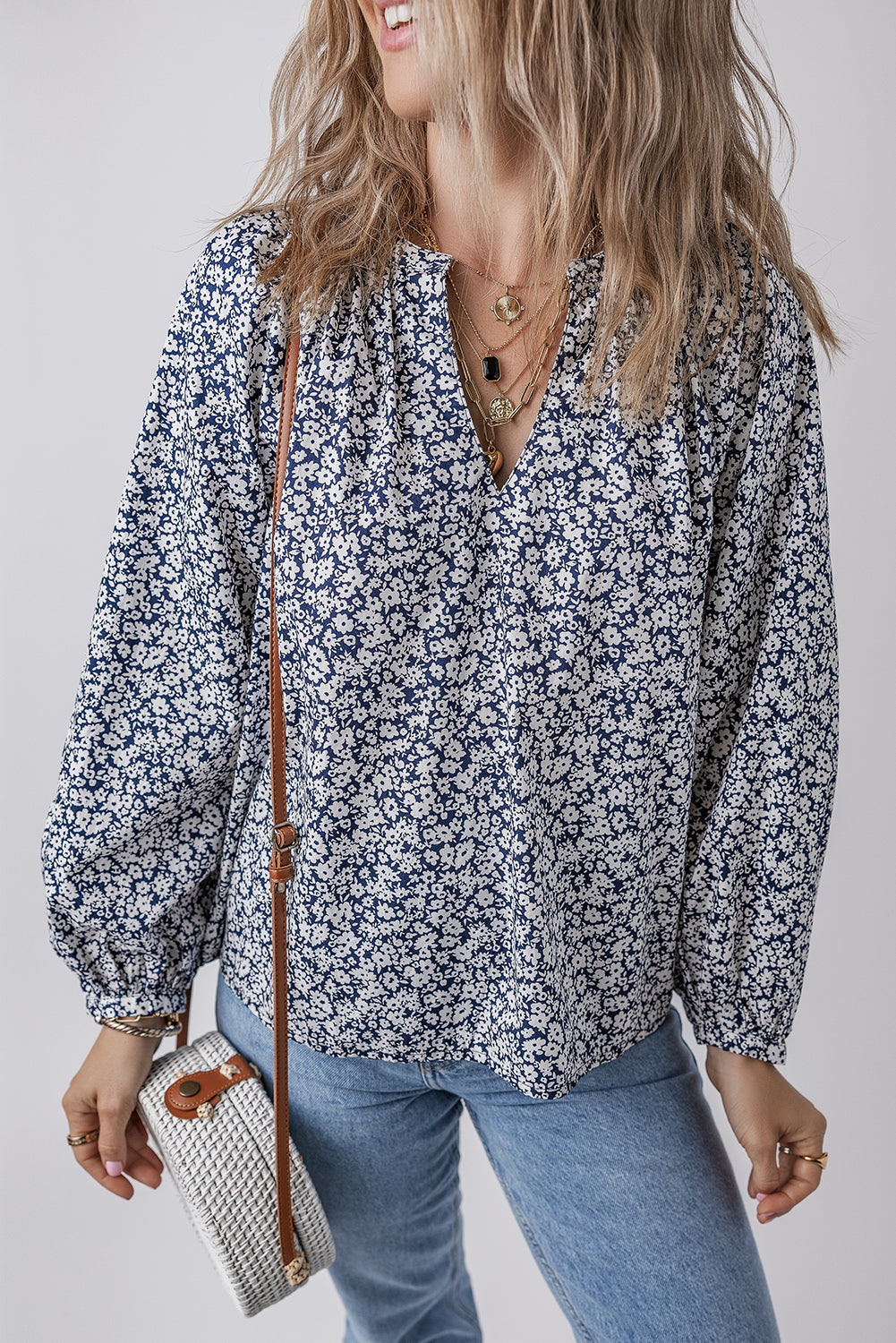 Floral V-Neck Puff Sleeve Blouse